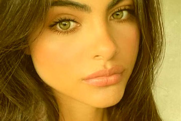 Isabella, 30, a chestnut dark-eyed indian companion based in Batterkinden. Offering Deep French Kissing, Girlfriend Experience, Erotic Massage. Available for...