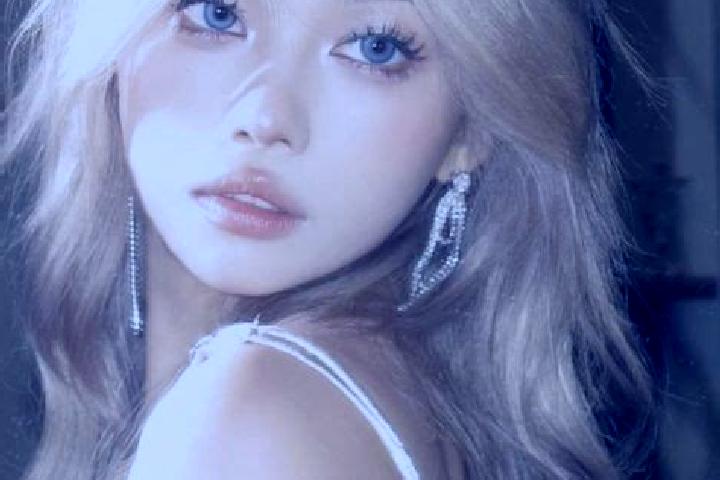 Isabella, 30, a dark blonde blue-eyed asian companion based in Janub as Surrah. Offering A-Level, 69, Couples, Party Girl. Available for incall and outcall, ...