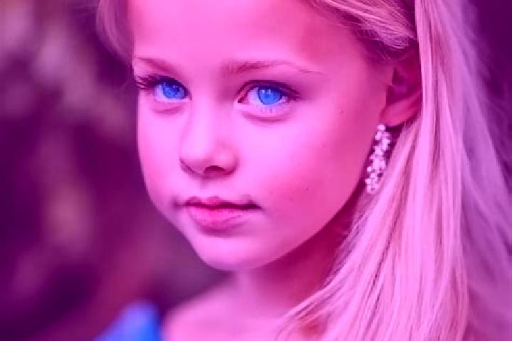 Isabella, 30, a dark blonde blue-eyed mediterranean companion based in Langstedt. Offering Roleplay, CIM, 69. Available for incall and outcall, overnight boo...