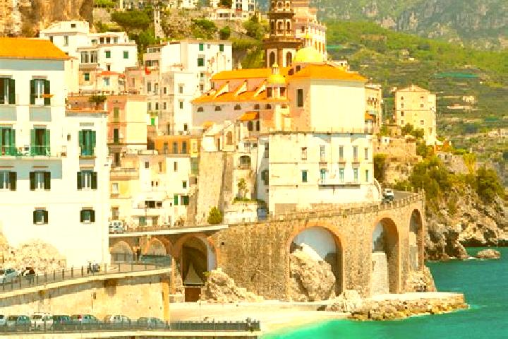 Isabella, 30 — Escort in Dorsino, Italy