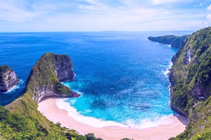 Isabella, 30 — Escort in Kupahandap, Indonesia