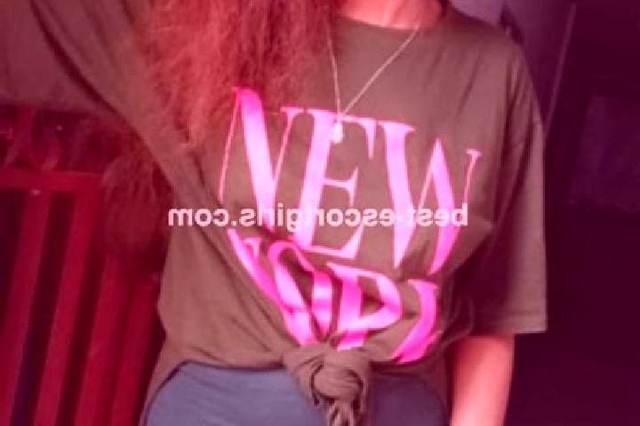 Isabella, 30 — Escort in Ouellah, Comoros