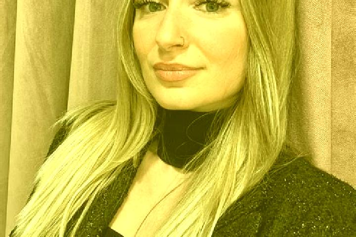 Isabella, 30 — Escort in Souvret, Belgium