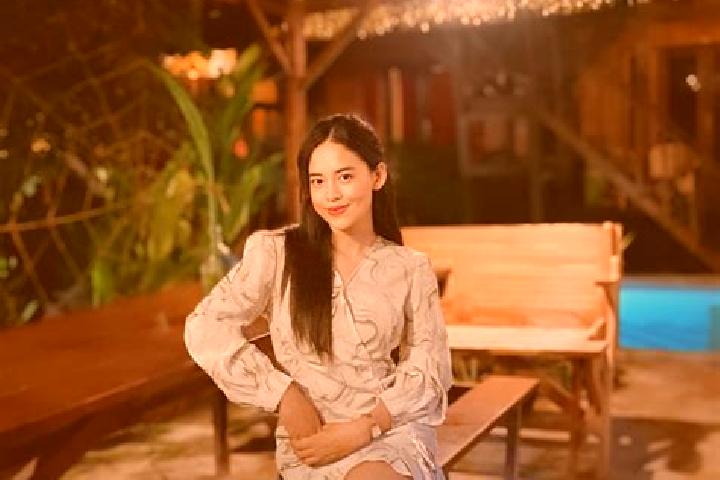 Isabella, 30 — Escort in Taliwang, Indonesia