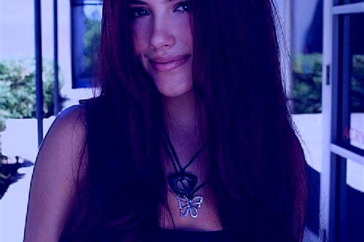 Isabella, 31, a auburn brown-eyed indian companion based in Sorren Daya. Offering Erotic Massage, BDSM, Prostate Massage, Girlfriend Experience. Available fo...