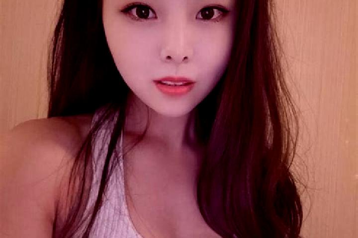 Isabella, 31, a black dark-eyed caucasian companion based in Bugis. Offering Prostate Massage, Tantra, Overnight, Party Girl. Available for incall and outcal...