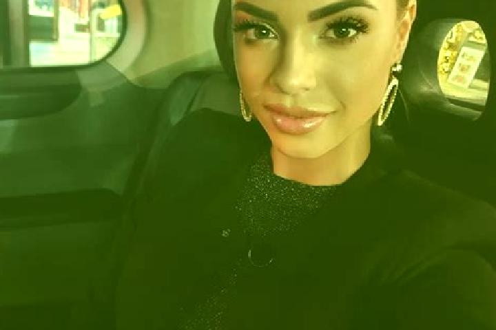 Isabella, 31, a black green-eyed caucasian companion based in Bekily. Offering Travel Companion, Duos, A-Level, Dinner Date. Available for incall and outcall...