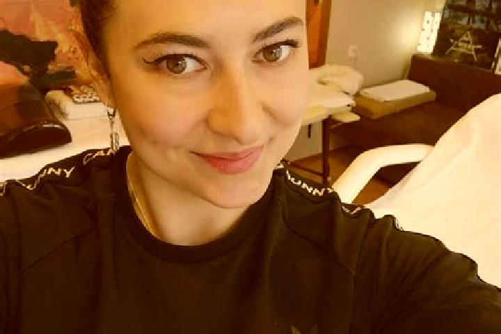 Isabella, 31, a black grey-eyed mediterranean companion based in Csopak. Offering Girlfriend Experience, BDSM, Domination, Dinner Date, CIM. Available for in...
