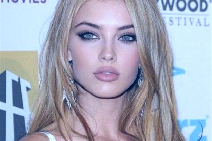 Isabella, 31, a blonde hazel-eyed caucasian companion based in U Thong. Offering Travel Companion, Domination, Couples, GFE. Available for incall and outcall...