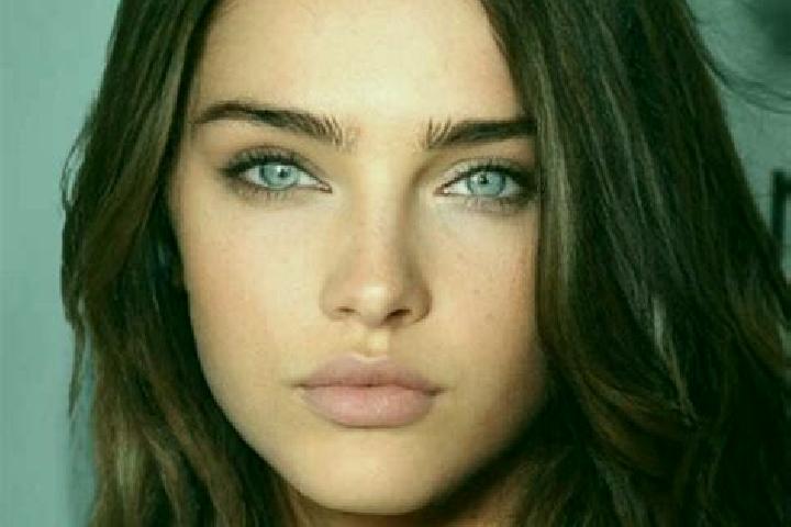 Isabella, 31, a brunette blue-eyed slavic companion based in Lucala. Offering Dinner Date, Fetish, Couples, Overnight, CIM. Available for incall and outcall,...