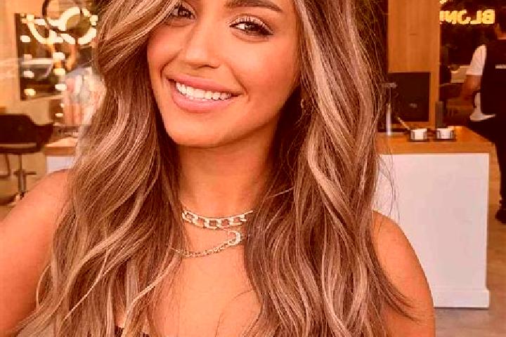 Isabella, 31, a dark blonde brown-eyed indian companion based in Mungia. Offering OWO, Duos, Prostate Massage. Available for incall and outcall, day and even...
