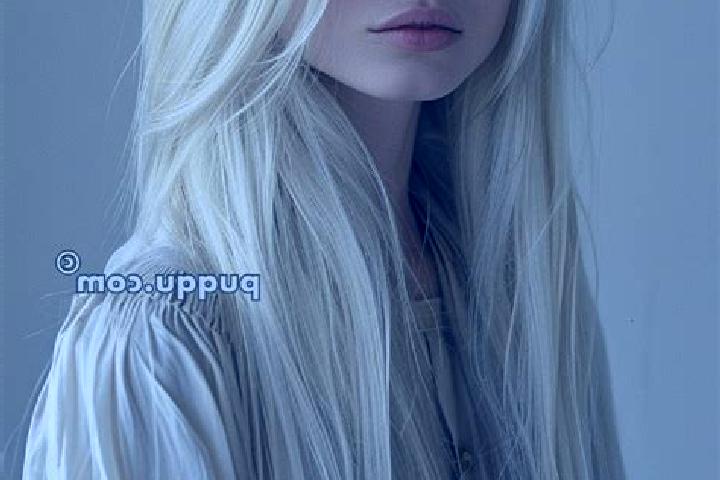 Isabella, 31, a platinum blonde amber-eyed slavic companion based in Aibura. Offering Roleplay, Deep French Kissing, Massage. Available for incall and outcal...
