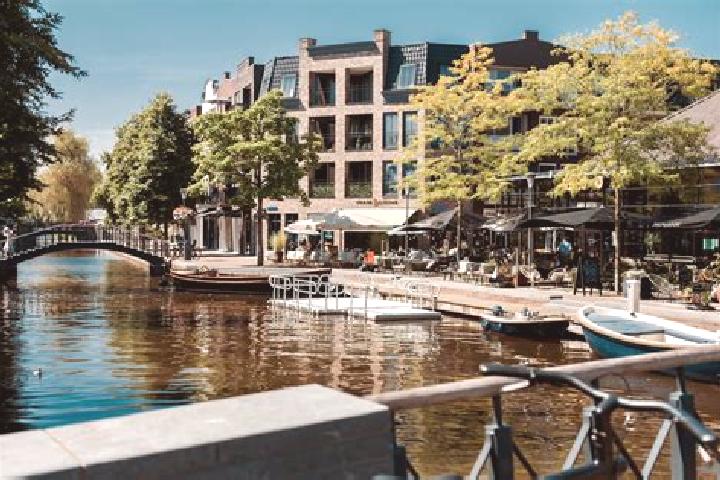 Isabella, 31 — Escort in Alphen aan den Rijn, Netherlands