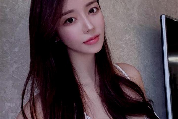 Isabella, 31 — Escort in Gaojimiao, China