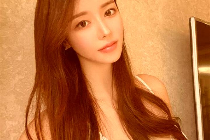 Isabella, 31 — Escort in Lidayao, China