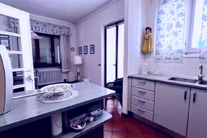 Isabella, 31 — Escort in Margine Coperta-Traversagna, Italy