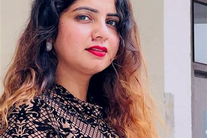 Isabella, 31 — Escort in Sangaria, India