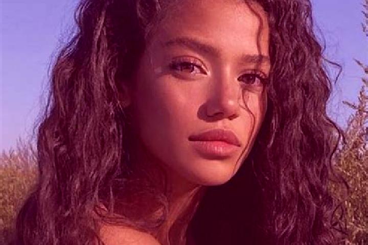 Isabella, 32, a black green-eyed latina companion based in Ferrals-les-Corbieres. Offering Erotic Massage, 69, Girlfriend Experience, A-Level. Available for ...