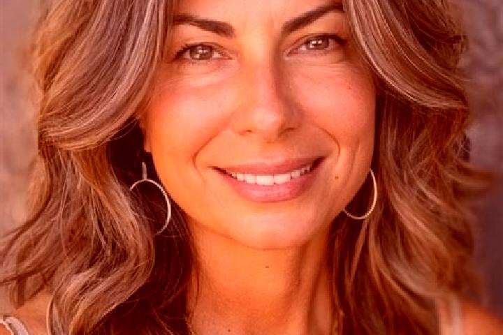 Isabella, 32, a brunette grey-eyed middle eastern companion based in Fteri. Offering Prostate Massage, A-Level, Girlfriend Experience. Available for incall a...