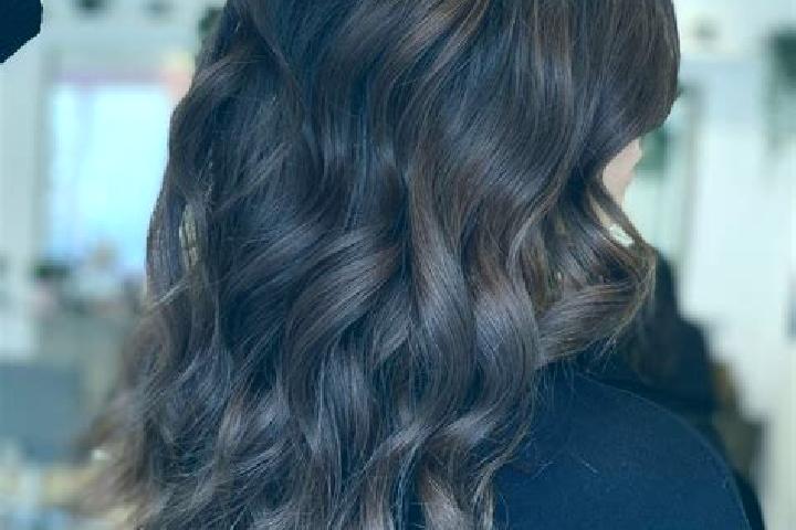 Isabella, 32, a chestnut brown-eyed mixed companion based in Hesweiler. Offering Striptease, OWO, Duos, GFE, Erotic Massage. Available for incall and outcall...