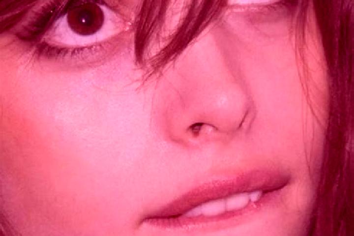 Isabella, 32, a chestnut dark-eyed caucasian companion based in OEzpinar. Offering Roleplay, Couples, A-Level. Available for incall and outcall, day and even...