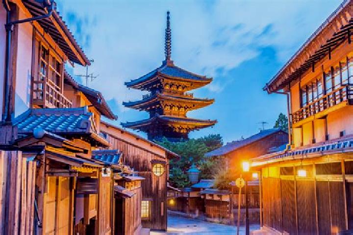 Isabella, 32 — Escort in Kyoto, Japan