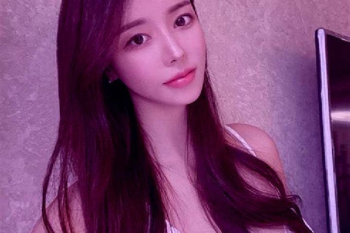 Isabella, 32 — Escort in Yiminhe, China