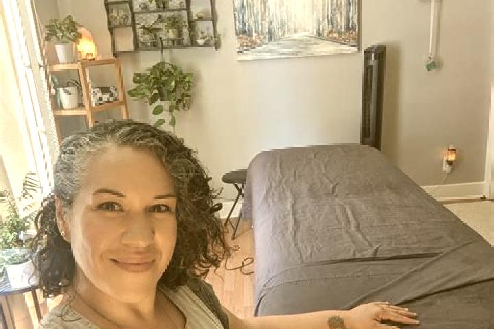 Isabella, 33, a black grey-eyed caribbean companion based in Rodelas. Offering Party Girl, Dinner Date, Erotic Massage. Available for incall and outcall, day...