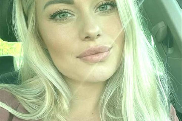 Isabella, 33, a blonde hazel-eyed mixed companion based in Cabinuangan. Offering BDSM, OWO, Tantra. Available for incall and outcall, overnight bookings avai...
