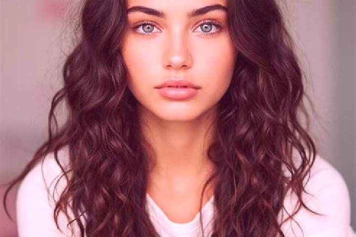 Isabella, 33, a brunette green-eyed mediterranean companion based in Conecito. Offering Overnight, Roleplay, Duos, CIM, Striptease. Available for incall and ...