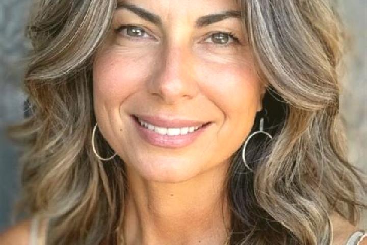 Isabella, 33, a brunette grey-eyed middle eastern companion based in Qihe. Offering Massage, 69, Couples, GFE, Travel Companion. Available for incall and out...