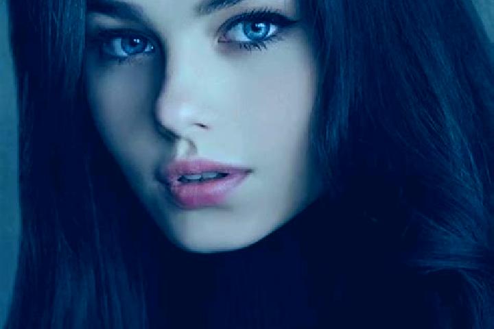 Isabella, 33, a brunette grey-eyed slavic companion based in La Morra. Offering Deep French Kissing, Erotic Massage, OWO, Overnight. Available for incall and...