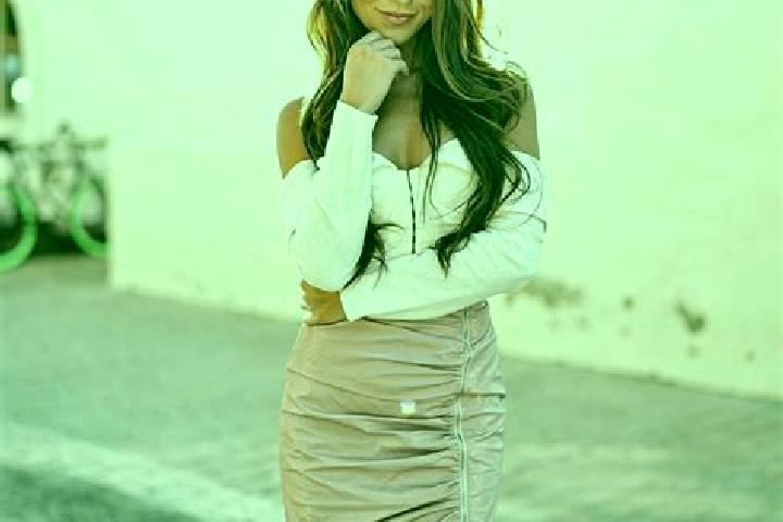 Isabella, 33, a dark blonde dark-eyed indian companion based in Kialla. Offering Deep French Kissing, Dinner Date, CIM. Available for incall and outcall, day...