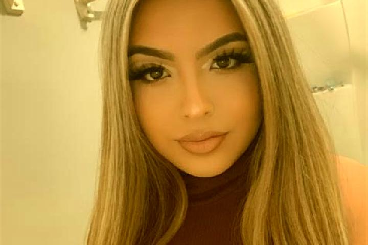 Isabella, 33, a red blue-eyed mixed companion based in Subusub. Offering Couples, BDSM. Available for incall and outcall, day and evening dates.