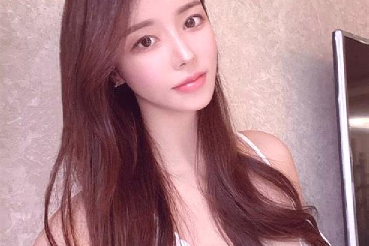 Isabella, 33 — Escort in Shitouhezi, China