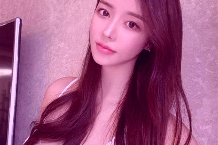 Isabella, 33 — Escort in Xiacang, China