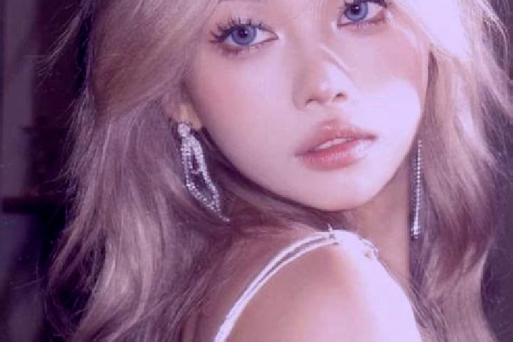 Isabella, 34, a blonde grey-eyed asian companion based in Cuevas de Almuden. Offering Duos, Girlfriend Experience, Erotic Massage, BDSM. Available for incall...