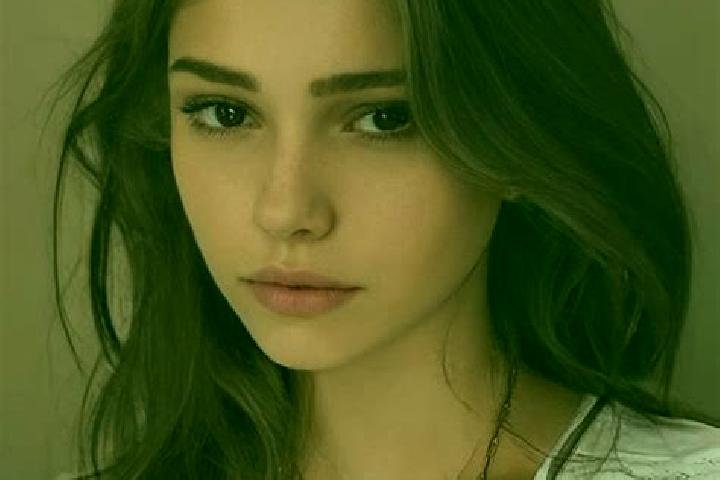 Isabella, 34, a chestnut grey-eyed slavic companion based in Guijo de Avila. Offering Massage, BDSM, Deep French Kissing, OWO. Available for incall and outca...