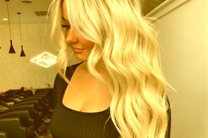 Isabella, 34, a platinum blonde amber-eyed ebony companion based in Yanshou. Offering OWO, Erotic Massage, Dinner Date, Couples, Striptease. Available for in...