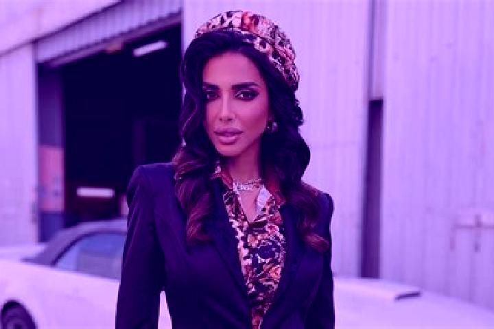 Isabella, 34 — Escort in Al Madan, Yemen