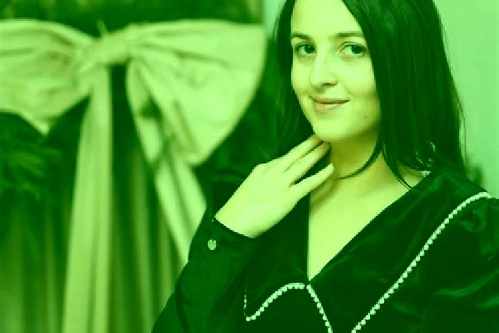 Isabella, 34 — Escort in Belcesti, Romania