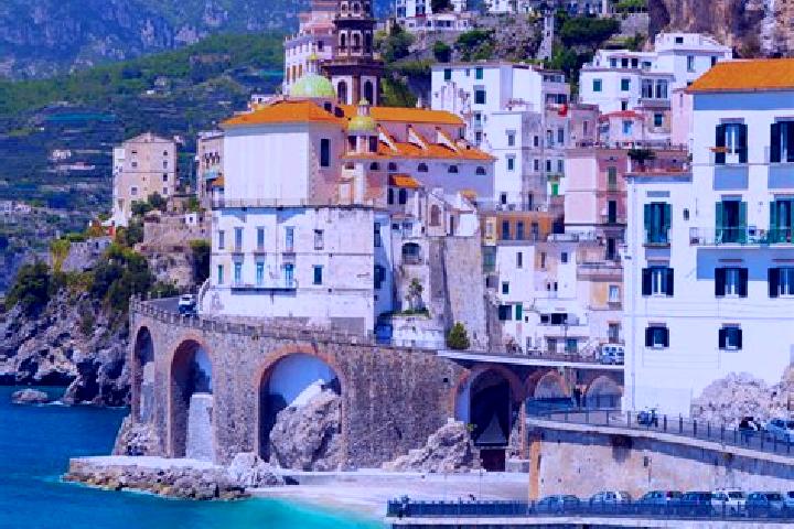 Isabella, 34 — Escort in Saint Marcel, Italy