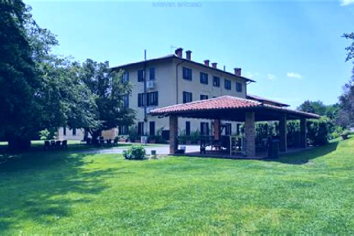 Isabella, 35, a black grey-eyed european companion based in San Fermo della Battaglia. Offering CIM, Party Girl, Deep French Kissing, Overnight. Available fo...