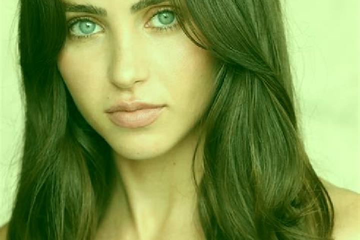 Isabella, 35, a brunette brown-eyed mixed companion based in Velyka Yablunka. Offering Striptease, OWO, Erotic Massage, Fetish. Available for incall and outc...