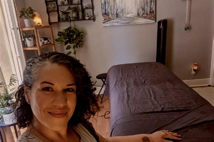 Isabella, 35, a brunette grey-eyed ebony companion based in Arjona. Offering BDSM, Prostate Massage, CIM, Massage. Available for incall and outcall, day and ...