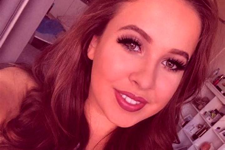 Isabella, 35, a dark blonde amber-eyed caribbean companion based in Ljusne. Offering Overnight, Fetish, Domination, Party Girl. Available for incall and outc...