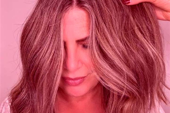 Isabella, 35, a dark blonde grey-eyed latina companion based in San Sebastian Nicananduta. Offering Roleplay, Striptease, Dinner Date, GFE, Prostate Massage....