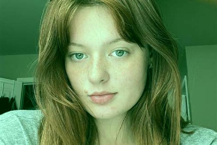 Isabella, 35, a red grey-eyed european companion based in Ahlsdorf. Offering Erotic Massage, GFE, OWO, Domination. Available for incall and outcall, overnigh...