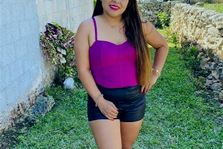Isabella, 35 — Escort in Buctzotz, Mexico