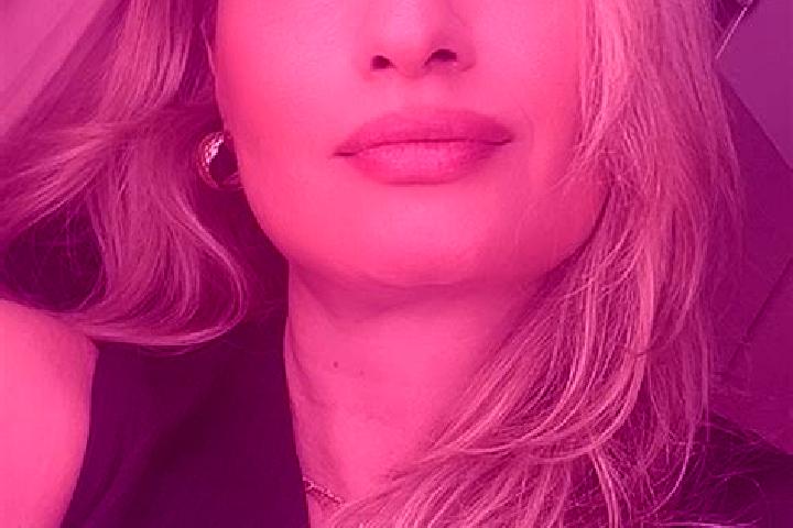 Isabella, 35 — Escort in Courthezon, France